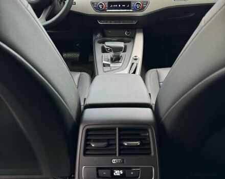 Чорний Ауді А4, об'ємом двигуна 2 л та пробігом 44 тис. км за 39900 $, фото 55 на Automoto.ua