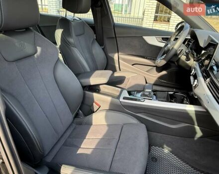 Чорний Ауді А4, об'ємом двигуна 1.98 л та пробігом 4 тис. км за 44000 $, фото 69 на Automoto.ua