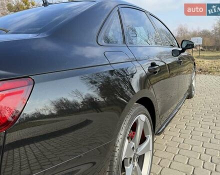 Чорний Ауді А4, об'ємом двигуна 1.98 л та пробігом 4 тис. км за 44000 $, фото 30 на Automoto.ua
