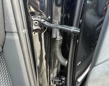 Чорний Ауді А4, об'ємом двигуна 1.98 л та пробігом 4 тис. км за 44000 $, фото 119 на Automoto.ua