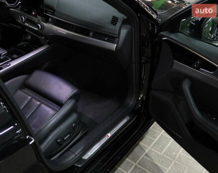 Черный Ауди А4, объемом двигателя 2 л и пробегом 57 тыс. км за 31999 $, фото 14 на Automoto.ua