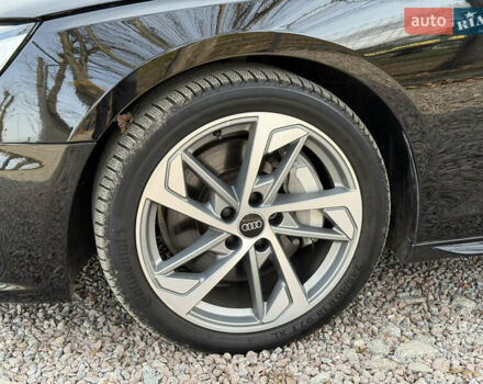 Чорний Ауді А4, об'ємом двигуна 1.98 л та пробігом 40 тис. км за 29900 $, фото 5 на Automoto.ua