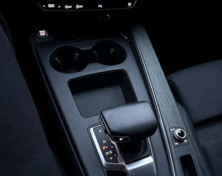 Черный Ауди А4, объемом двигателя 1.97 л и пробегом 46 тыс. км за 41000 $, фото 10 на Automoto.ua