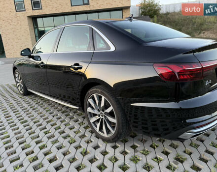 Чорний Ауді А4, об'ємом двигуна 1.98 л та пробігом 30 тис. км за 29000 $, фото 5 на Automoto.ua