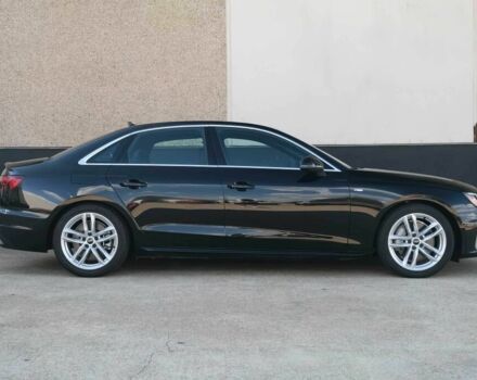 Черный Ауди А4, объемом двигателя 2 л и пробегом 20 тыс. км за 17500 $, фото 7 на Automoto.ua