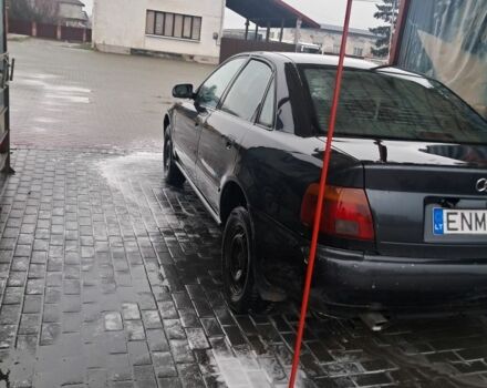 Черный Ауди А4, объемом двигателя 0 л и пробегом 4 тыс. км за 800 $, фото 2 на Automoto.ua