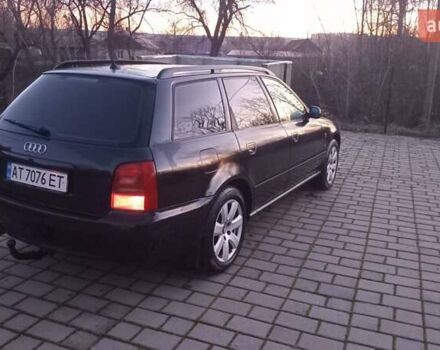 Черный Ауди А4, объемом двигателя 1.78 л и пробегом 300 тыс. км за 3000 $, фото 5 на Automoto.ua