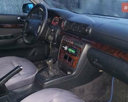 Черный Ауди А4, объемом двигателя 1.78 л и пробегом 300 тыс. км за 3000 $, фото 11 на Automoto.ua