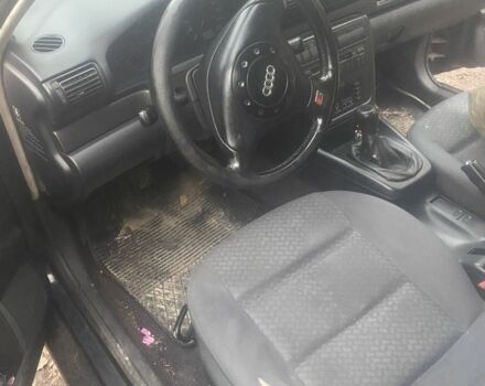 Черный Ауди А4, объемом двигателя 1.9 л и пробегом 360 тыс. км за 2371 $, фото 3 на Automoto.ua