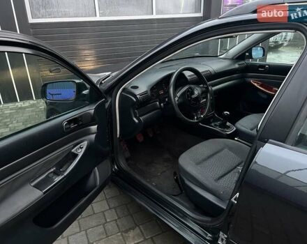 Чорний Ауді А4, об'ємом двигуна 1.78 л та пробігом 280 тис. км за 2950 $, фото 5 на Automoto.ua