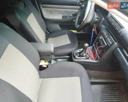 Черный Ауди А4, объемом двигателя 2.6 л и пробегом 400 тыс. км за 4500 $, фото 1 на Automoto.ua