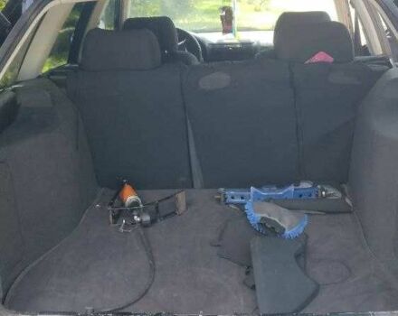 Чорний Ауді А4, об'ємом двигуна 1.6 л та пробігом 296 тис. км за 2000 $, фото 7 на Automoto.ua