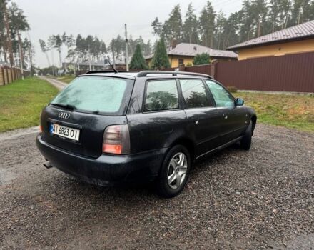 Черный Ауди А4, объемом двигателя 1.8 л и пробегом 400 тыс. км за 2300 $, фото 2 на Automoto.ua