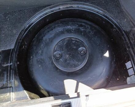 Черный Ауди А4, объемом двигателя 1.6 л и пробегом 383 тыс. км за 3400 $, фото 13 на Automoto.ua