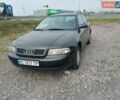Чорний Ауді А4, об'ємом двигуна 1.6 л та пробігом 294 тис. км за 3200 $, фото 1 на Automoto.ua