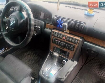 Чорний Ауді А4, об'ємом двигуна 1.78 л та пробігом 276 тис. км за 3100 $, фото 5 на Automoto.ua