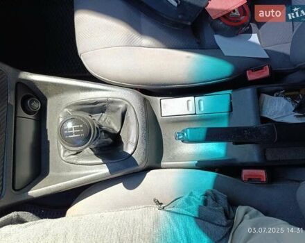 Черный Ауди А4, объемом двигателя 1.6 л и пробегом 383 тыс. км за 3400 $, фото 19 на Automoto.ua