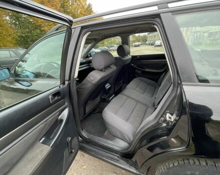 Черный Ауди А4, объемом двигателя 1.9 л и пробегом 400 тыс. км за 1799 $, фото 6 на Automoto.ua