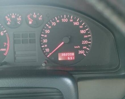 Черный Ауди А4, объемом двигателя 1.78 л и пробегом 382 тыс. км за 3300 $, фото 7 на Automoto.ua