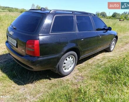 Черный Ауди А4, объемом двигателя 1.6 л и пробегом 383 тыс. км за 3400 $, фото 3 на Automoto.ua