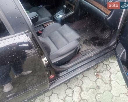 Чорний Ауді А4, об'ємом двигуна 1.78 л та пробігом 276 тис. км за 3100 $, фото 6 на Automoto.ua