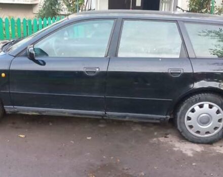 Чорний Ауді А4, об'ємом двигуна 1.75 л та пробігом 307 тис. км за 2200 $, фото 8 на Automoto.ua