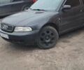 Черный Ауди А4, объемом двигателя 1.8 л и пробегом 400 тыс. км за 1775 $, фото 1 на Automoto.ua