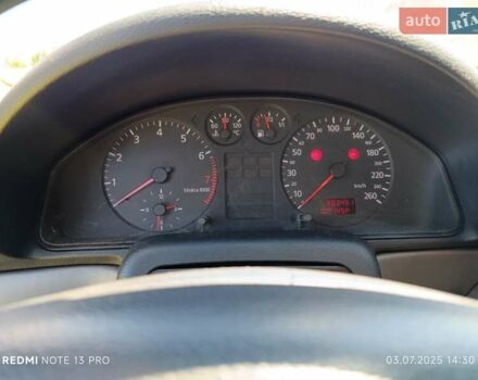 Черный Ауди А4, объемом двигателя 1.6 л и пробегом 383 тыс. км за 3400 $, фото 15 на Automoto.ua