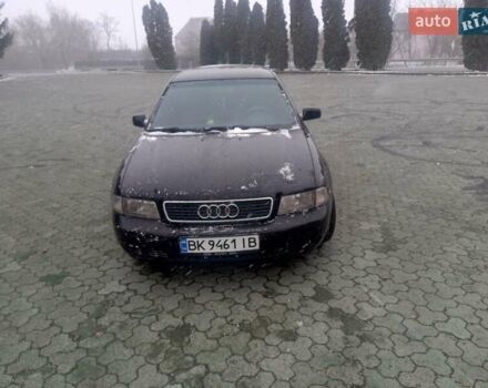 Чорний Ауді А4, об'ємом двигуна 1.78 л та пробігом 276 тис. км за 3100 $, фото 3 на Automoto.ua