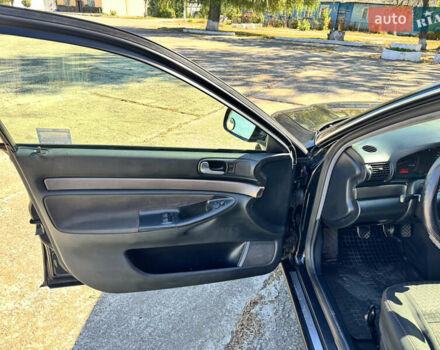 Чорний Ауді А4, об'ємом двигуна 2.5 л та пробігом 300 тис. км за 4150 $, фото 7 на Automoto.ua
