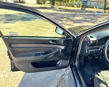 Чорний Ауді А4, об'ємом двигуна 2.5 л та пробігом 300 тис. км за 4805 $, фото 6 на Automoto.ua