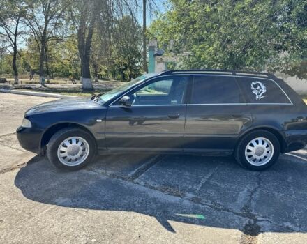 Чорний Ауді А4, об'ємом двигуна 2.5 л та пробігом 300 тис. км за 4805 $, фото 2 на Automoto.ua