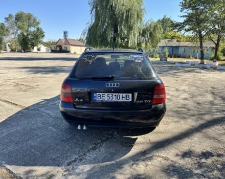 Чорний Ауді А4, об'ємом двигуна 2.5 л та пробігом 300 тис. км за 4805 $, фото 4 на Automoto.ua