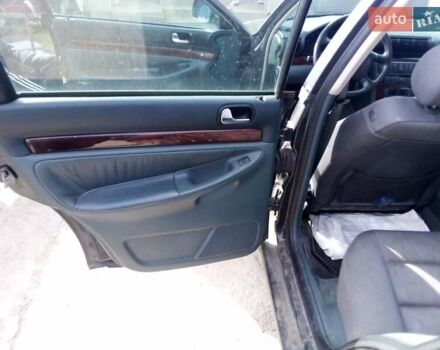 Черный Ауди А4, объемом двигателя 2.5 л и пробегом 320 тыс. км за 2500 $, фото 13 на Automoto.ua