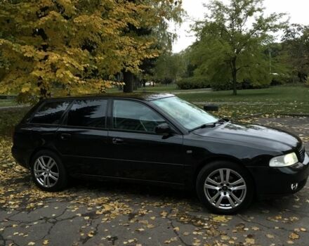 Черный Ауди А4, объемом двигателя 1.8 л и пробегом 473 тыс. км за 3800 $, фото 1 на Automoto.ua