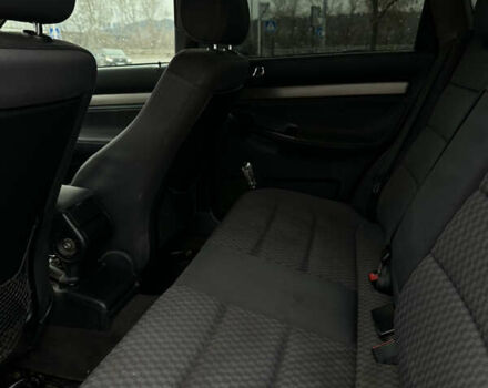 Чорний Ауді А4, об'ємом двигуна 1.9 л та пробігом 420 тис. км за 3500 $, фото 16 на Automoto.ua