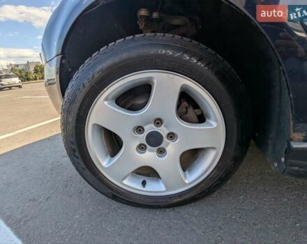Черный Ауди А4, объемом двигателя 1.8 л и пробегом 245 тыс. км за 3399 $, фото 3 на Automoto.ua