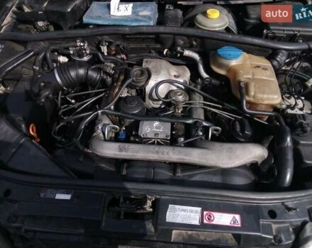 Черный Ауди А4, объемом двигателя 2.5 л и пробегом 320 тыс. км за 2500 $, фото 18 на Automoto.ua