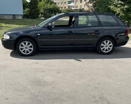 Черный Ауди А4, объемом двигателя 1.6 л и пробегом 352 тыс. км за 4000 $, фото 1 на Automoto.ua