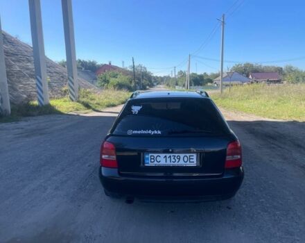 Чорний Ауді А4, об'ємом двигуна 1.6 л та пробігом 231 тис. км за 3100 $, фото 4 на Automoto.ua