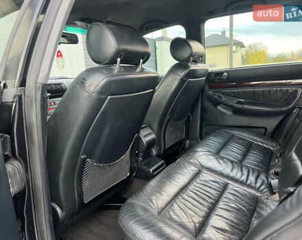 Черный Ауди А4, объемом двигателя 2.5 л и пробегом 429 тыс. км за 3650 $, фото 12 на Automoto.ua