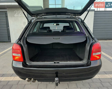 Черный Ауди А4, объемом двигателя 2.5 л и пробегом 429 тыс. км за 3650 $, фото 13 на Automoto.ua