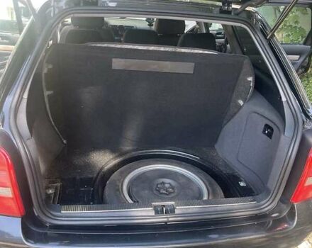 Черный Ауди А4, объемом двигателя 1.6 л и пробегом 290 тыс. км за 4800 $, фото 23 на Automoto.ua