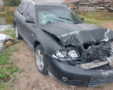 Чорний Ауді А4, об'ємом двигуна 2.5 л та пробігом 10 тис. км за 1400 $, фото 4 на Automoto.ua