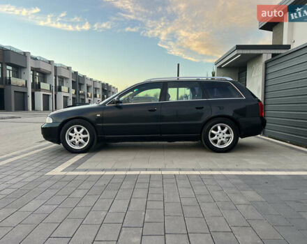 Черный Ауди А4, объемом двигателя 2.5 л и пробегом 429 тыс. км за 3650 $, фото 7 на Automoto.ua