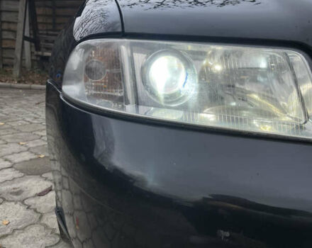 Чорний Ауді А4, об'ємом двигуна 1.8 л та пробігом 229 тис. км за 4099 $, фото 7 на Automoto.ua
