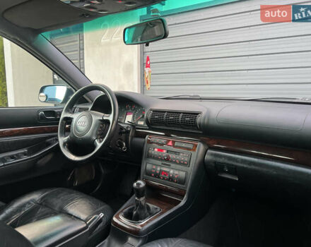 Черный Ауди А4, объемом двигателя 2.5 л и пробегом 429 тыс. км за 3650 $, фото 10 на Automoto.ua