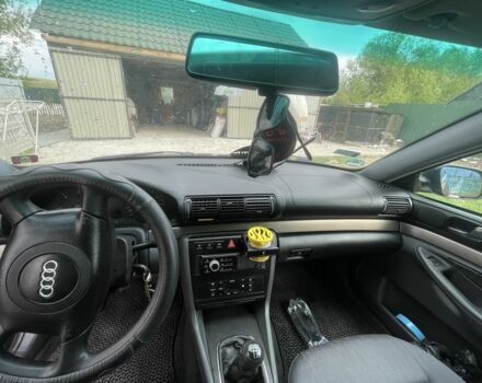 Черный Ауди А4, объемом двигателя 2.5 л и пробегом 400 тыс. км за 3800 $, фото 13 на Automoto.ua