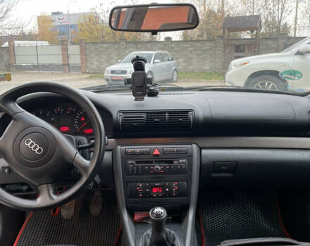 Чорний Ауді А4, об'ємом двигуна 1.8 л та пробігом 229 тис. км за 4099 $, фото 9 на Automoto.ua