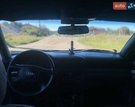 Черный Ауди А4, объемом двигателя 1.6 л и пробегом 231 тыс. км за 3100 $, фото 6 на Automoto.ua
